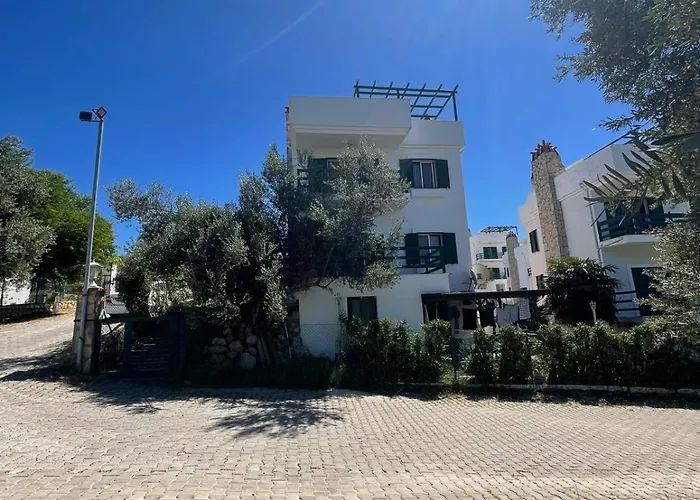 Pleasent Sunset In Cesme-site Soley 17 Кешме